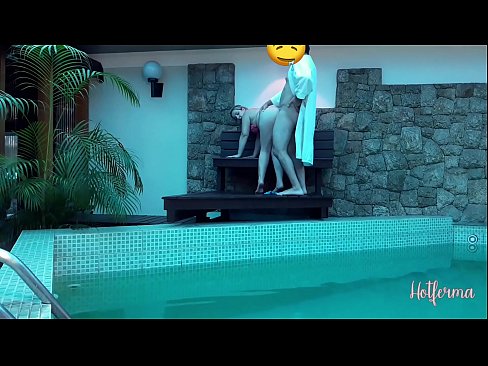 ❤️ Estro invitas servistinon al la naĝejo, sed ne povis rezisti varmegon ❤❌ Belega porno ĉe eo.epoxyflooringjanesville.top ❌️❤